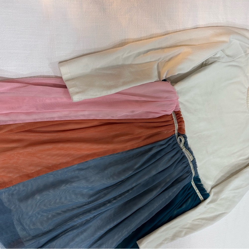 Hanna Andersson Long Sleeve Rainbow Dress In Soft Tulle size 6-7/120